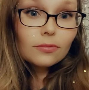 Meet your Posher, Kay